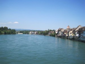 Rheinfelden 2 der Strom aufwärts