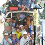 28.3.14 Voller Bus Rangoon Myanmar